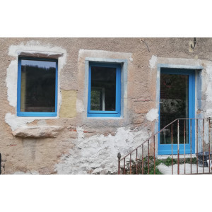 Châssis fixe et châssis ouvrant